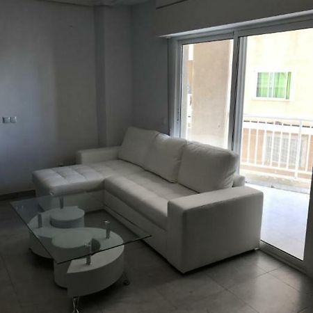 Modern Beach Apartment Torrevieja Bagian luar foto